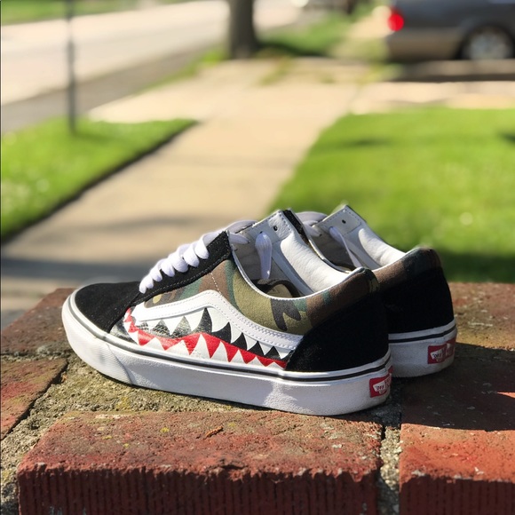 Custom Camo Vans.🎨 - Picture 2 of 8